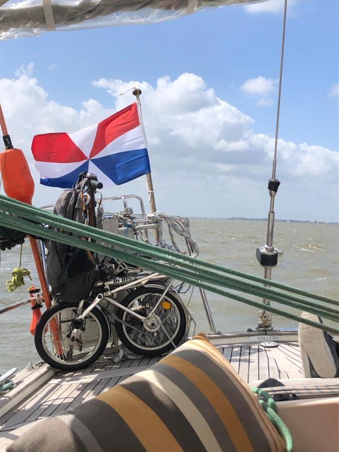 Stay Only Or Sailaway With Friends And Family Have More Fun เมเดมบลิค ภายนอก รูปภาพ